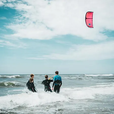 Family & Surfhostel