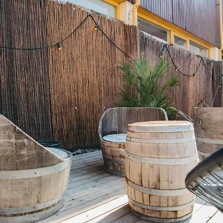 Hostel Family & Surfhostel