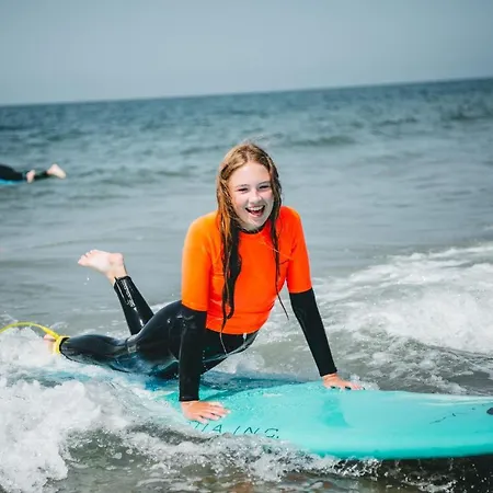 Family & Surfhostel Hostel