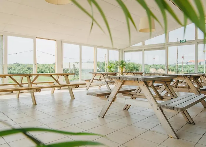 Hostel Family & Surfhostel